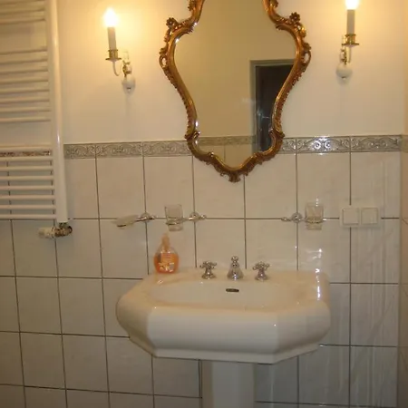 Koenigreich Romkerhall 호텔 슐렌베르크임오베르하츠