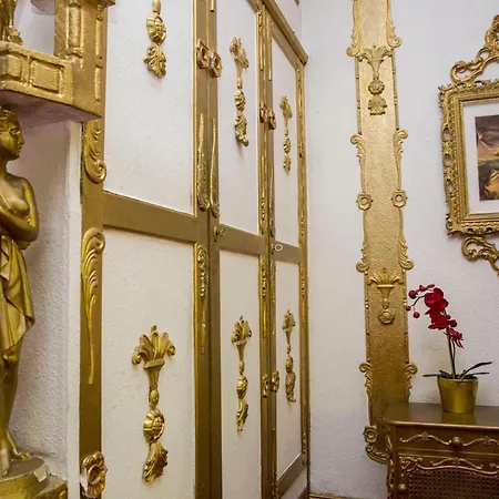 Koenigreich Romkerhall 호텔 *