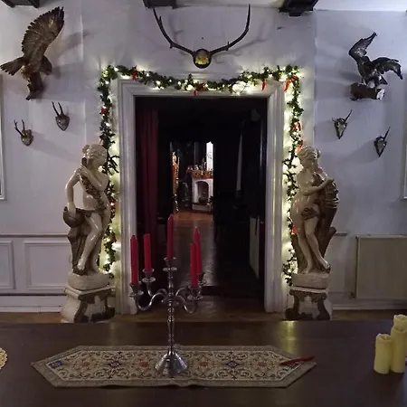 Koenigreich Romkerhall 호텔 *